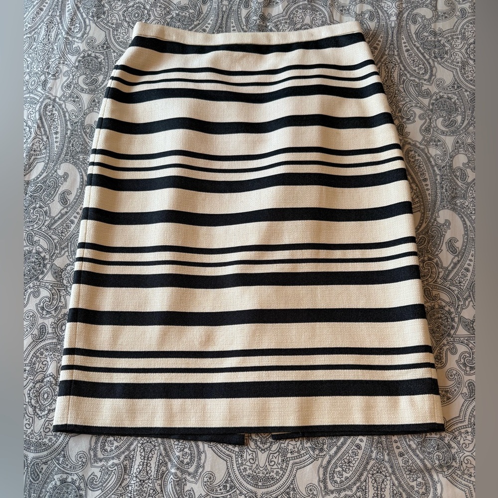 J. Crew Black and Cream Striped Pencil Skirt Size 4
